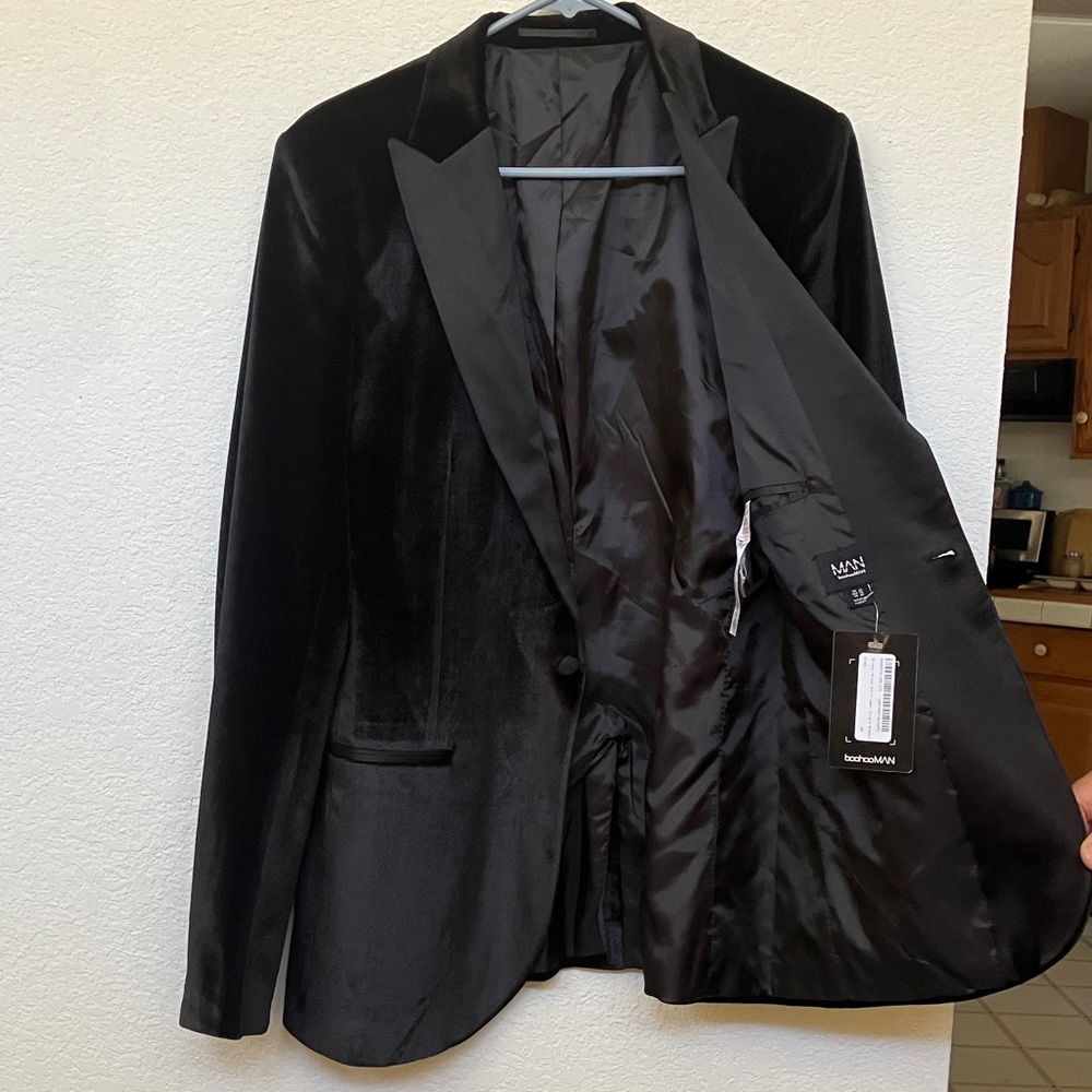 Mango MAN Black Velvet Tuxedo Jacket